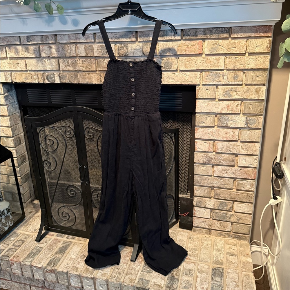 Hollister smocked top, removable straps jumpsuit, Black, Size Med, EUC